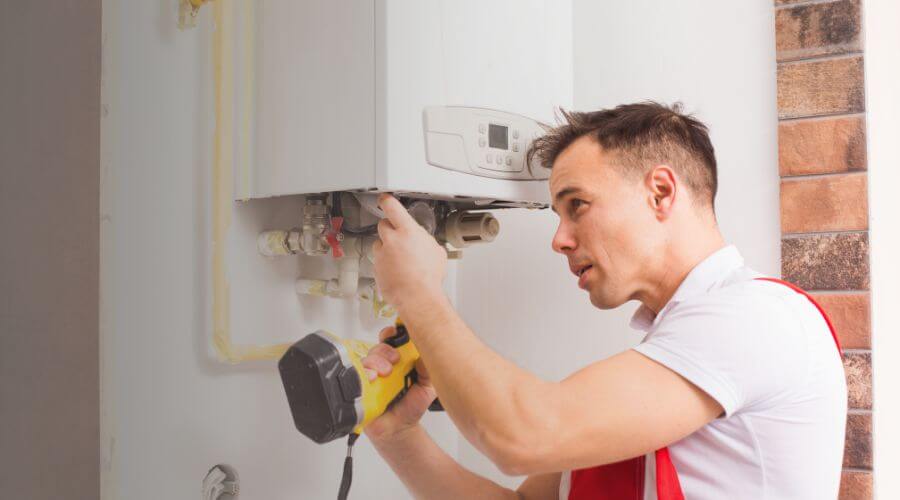 Local water heater installation in Kennard, TX